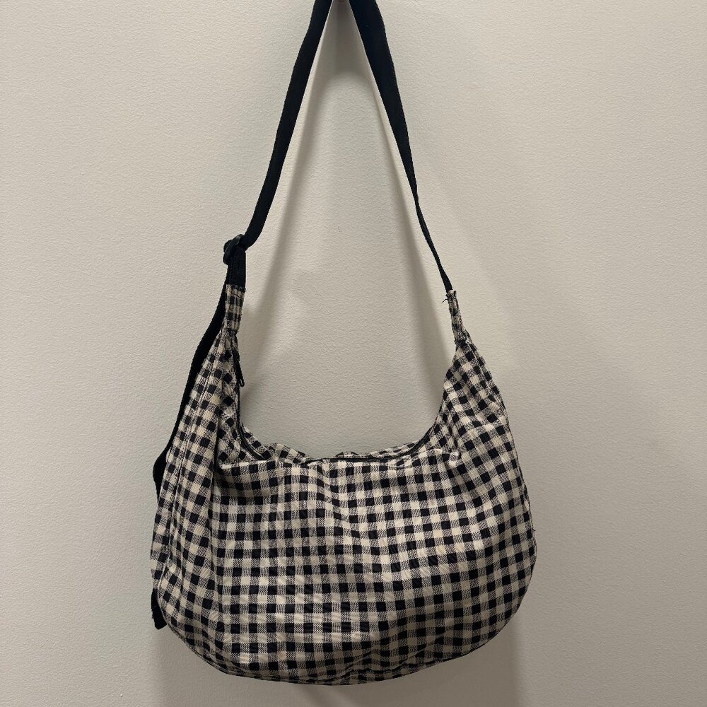 Baggu Medium Crescent Bag Black & White Gingham
